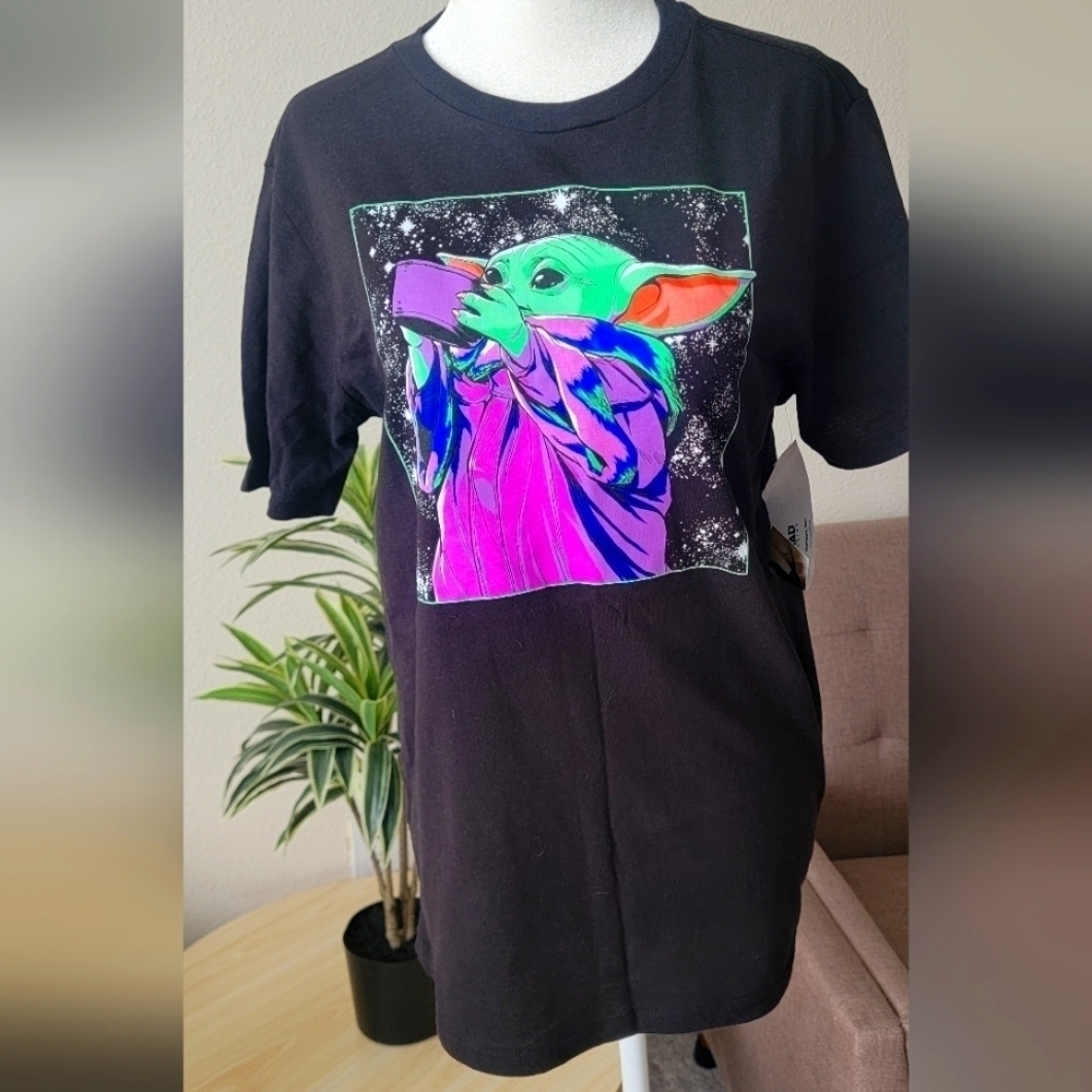 Yoda Star Wars Boys 100% Cotton black T shirt size TTG 18/ Boys XXL